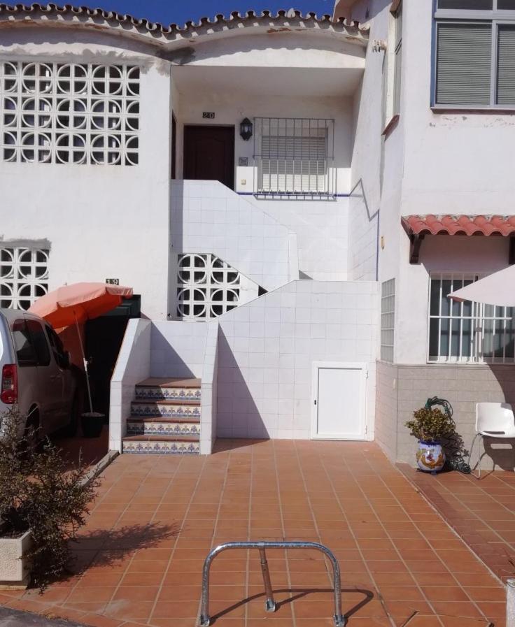 Bungalow Charo توري دي بيناغالبون المظهر الخارجي الصورة